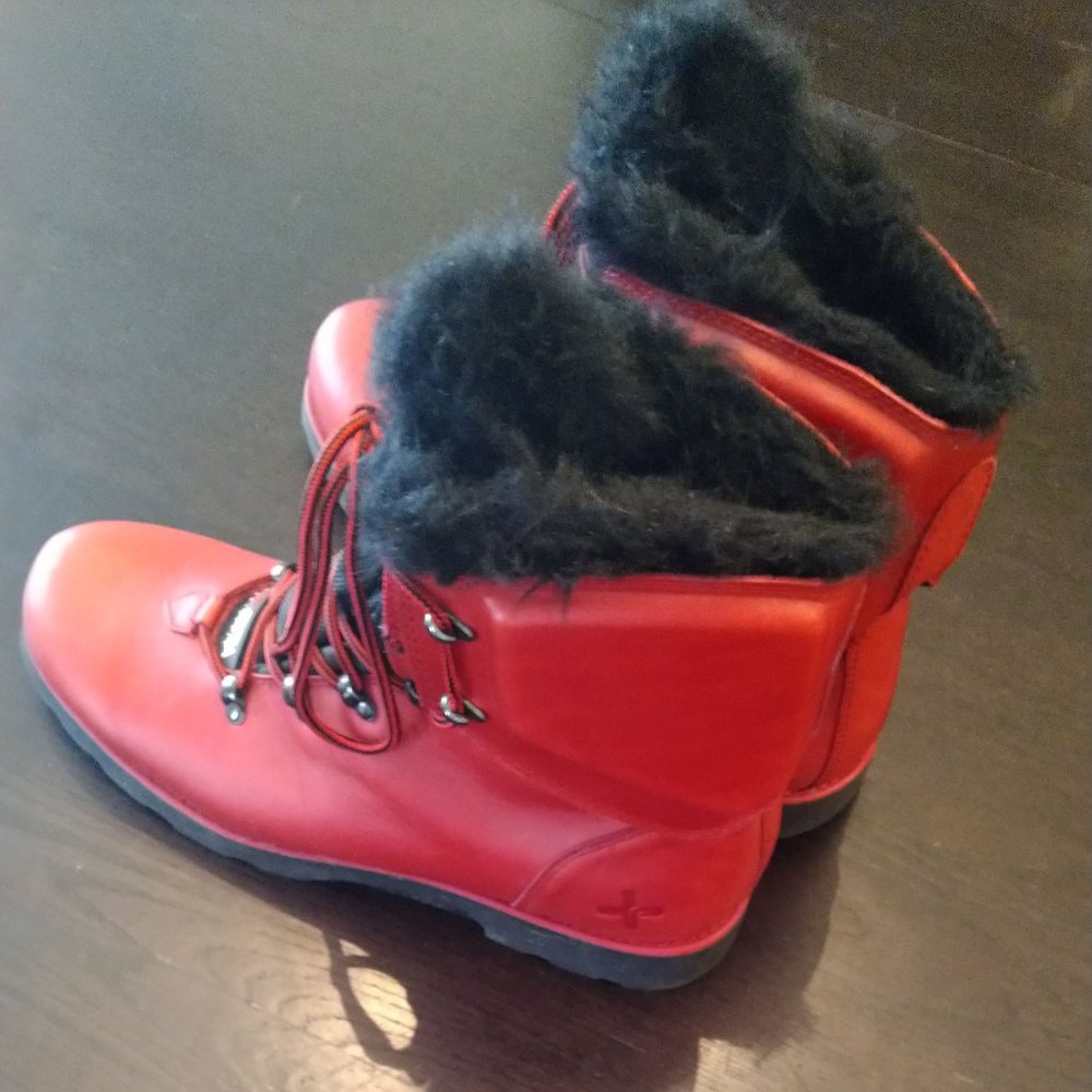 Psyberia Hiker winter boot, size 11, color Red, waterproof, leather
